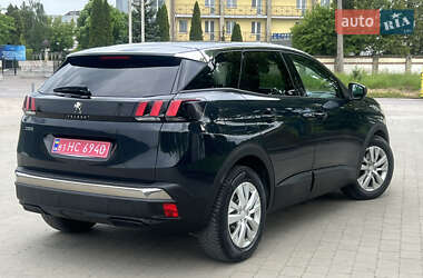 Позашляховик / Кросовер Peugeot 3008 2018 в 