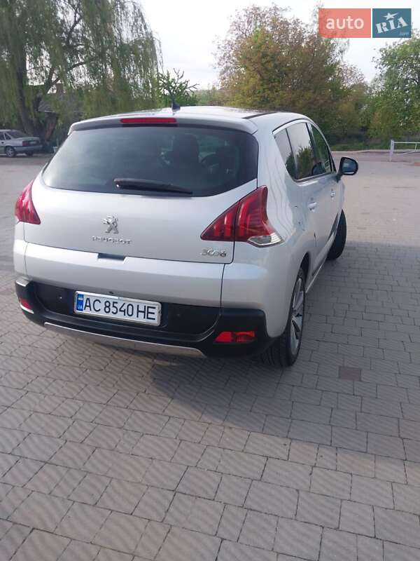 Позашляховик / Кросовер Peugeot 3008 2014 в Володимирі