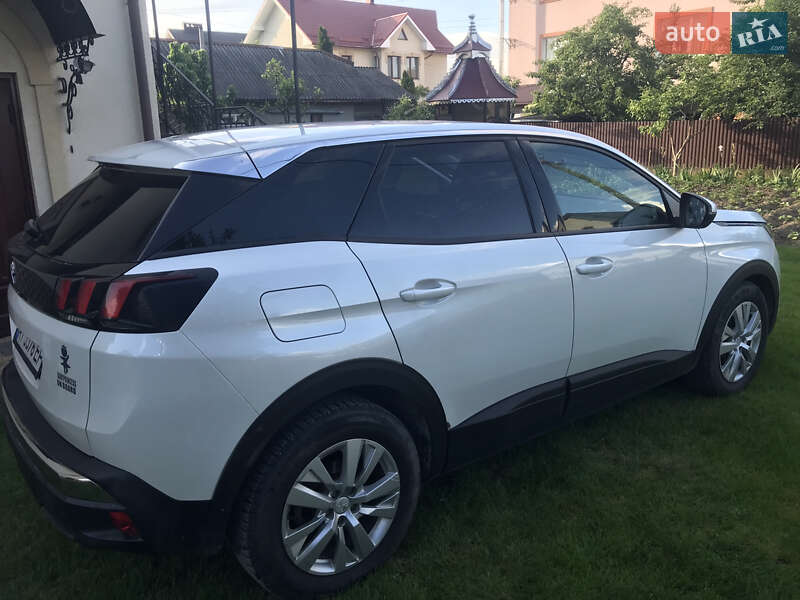 Внедорожник / Кроссовер Peugeot 3008 2017 в Ивано-Франковске