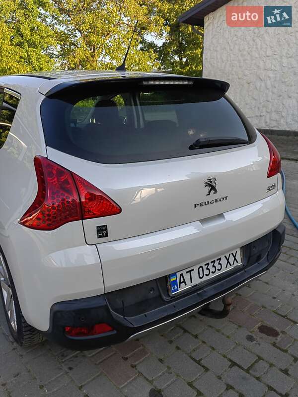 Позашляховик / Кросовер Peugeot 3008 2013 в Косові