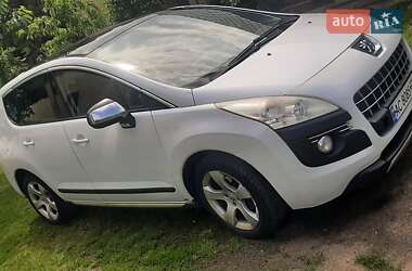 Внедорожник / Кроссовер Peugeot 3008 2010 в Луцке