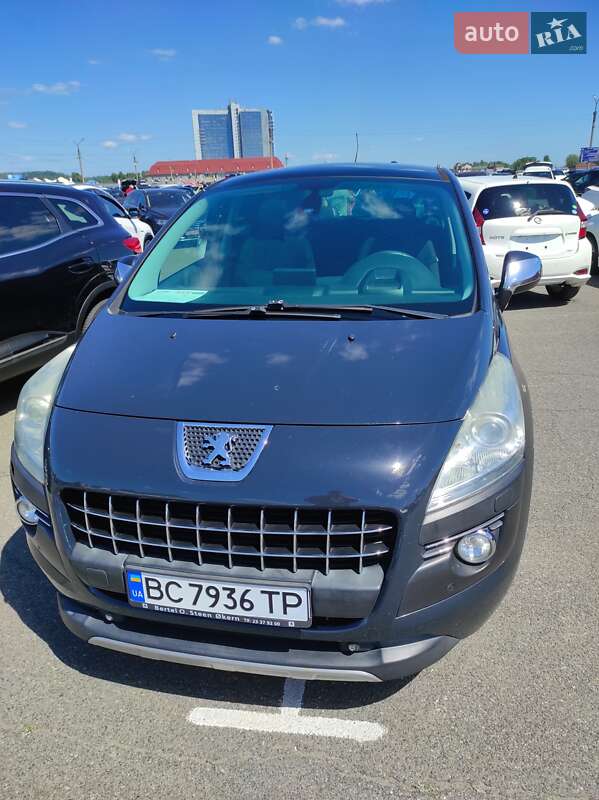 Позашляховик / Кросовер Peugeot 3008 2010 в Києві
