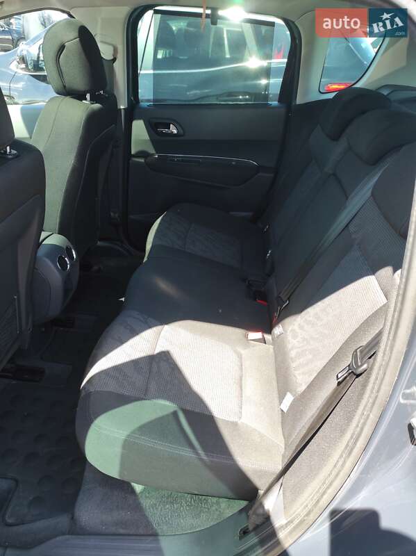 Позашляховик / Кросовер Peugeot 3008 2010 в Києві