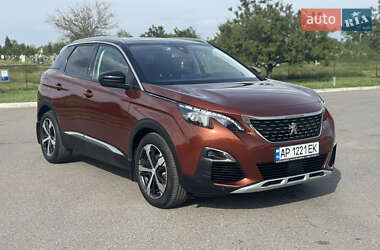 Внедорожник / Кроссовер Peugeot 3008 2018 в 