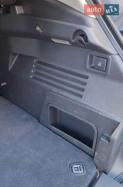 Внедорожник / Кроссовер Peugeot 3008 2010 в 