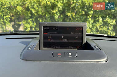 Внедорожник / Кроссовер Peugeot 3008 2012 в 