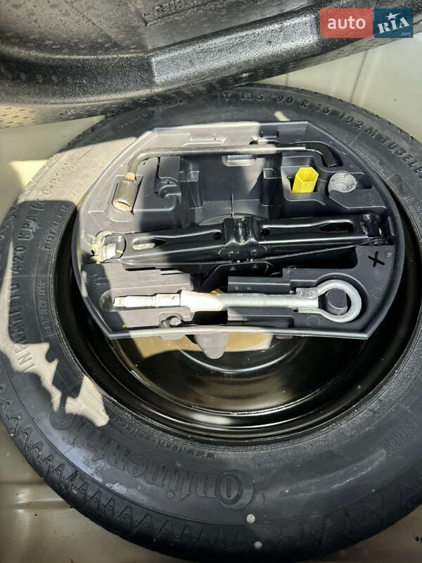 Позашляховик / Кросовер Peugeot 3008 2010 в Львові