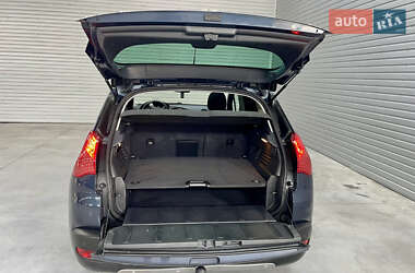 Внедорожник / Кроссовер Peugeot 3008 2012 в 