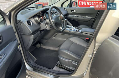 Внедорожник / Кроссовер Peugeot 3008 2015 в 