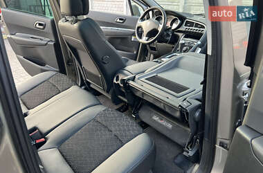 Внедорожник / Кроссовер Peugeot 3008 2015 в 