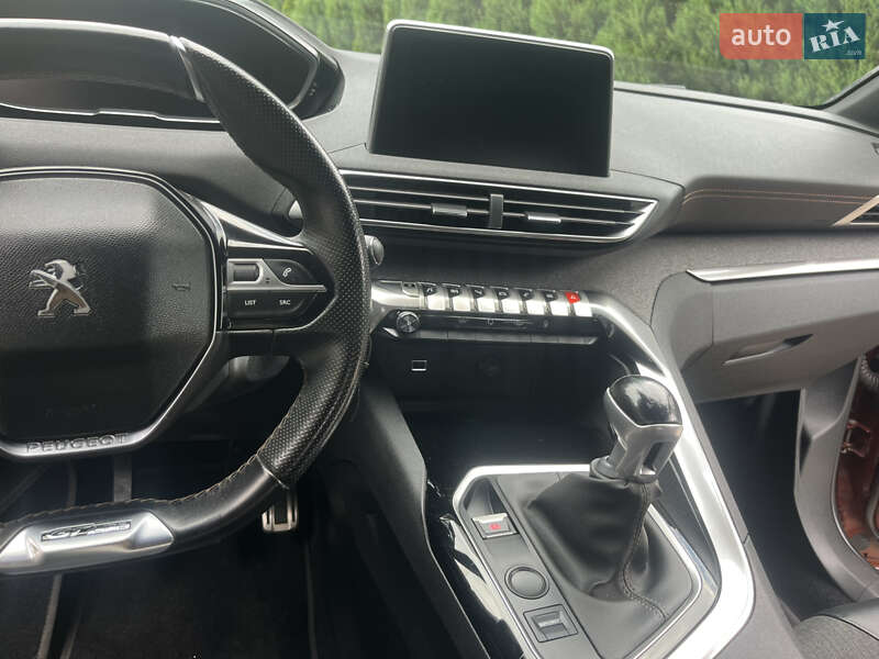 Внедорожник / Кроссовер Peugeot 3008 2017 в Самборе