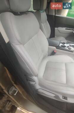 Внедорожник / Кроссовер Peugeot 3008 2010 в 