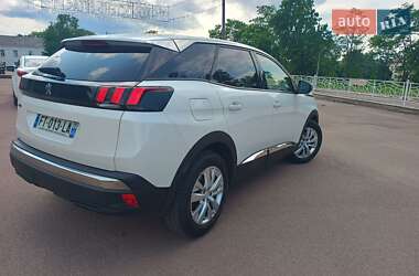 Внедорожник / Кроссовер Peugeot 3008 2020 в 