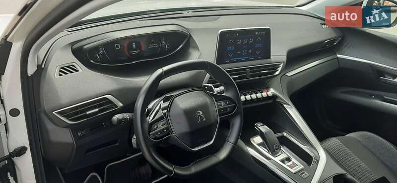 Внедорожник / Кроссовер Peugeot 3008 2018 в Хмельницком