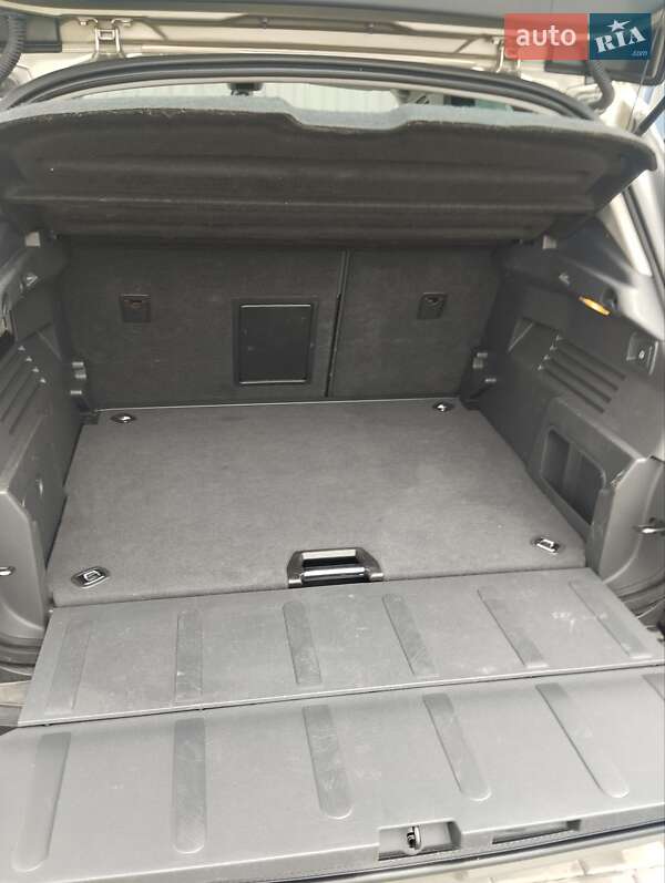 Позашляховик / Кросовер Peugeot 3008 2012 в Вишгороді