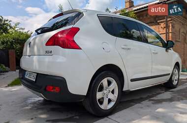 Внедорожник / Кроссовер Peugeot 3008 2011 в 