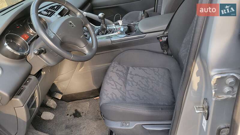 Внедорожник / Кроссовер Peugeot 3008 2010 в Одессе