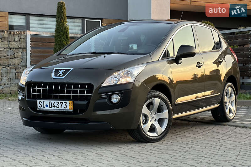 Внедорожник / Кроссовер Peugeot 3008 2011 в 