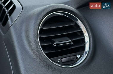 Внедорожник / Кроссовер Peugeot 3008 2011 в 