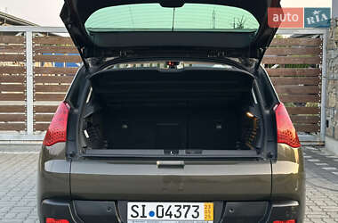 Внедорожник / Кроссовер Peugeot 3008 2011 в 