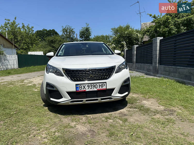 Позашляховик / Кросовер Peugeot 3008 2017 в Шепетівці