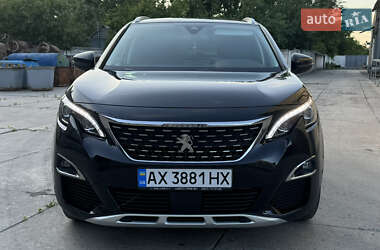 Позашляховик / Кросовер Peugeot 3008 2019 в 
