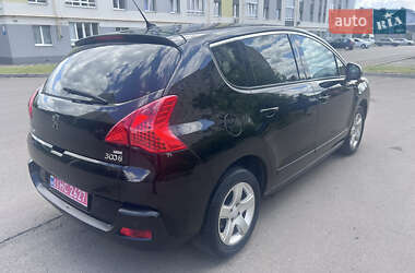 Позашляховик / Кросовер Peugeot 3008 2011 в 