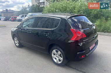 Позашляховик / Кросовер Peugeot 3008 2011 в 