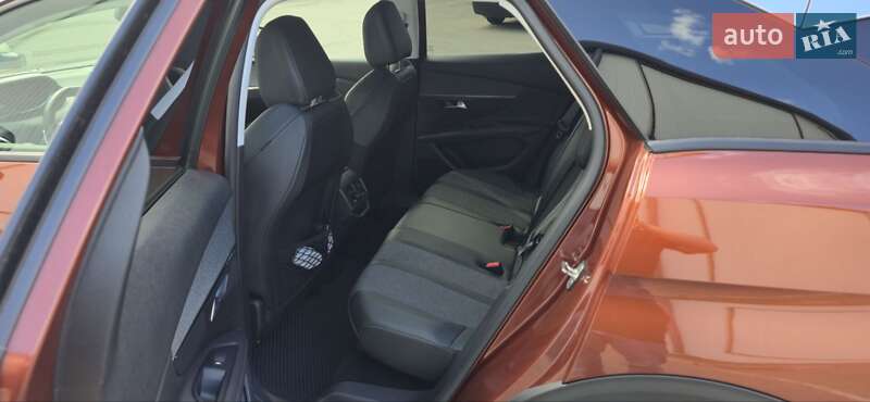 Позашляховик / Кросовер Peugeot 3008 2019 в Дніпрі