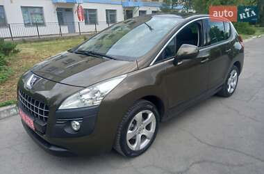 Внедорожник / Кроссовер Peugeot 3008 2009 в Ватутино