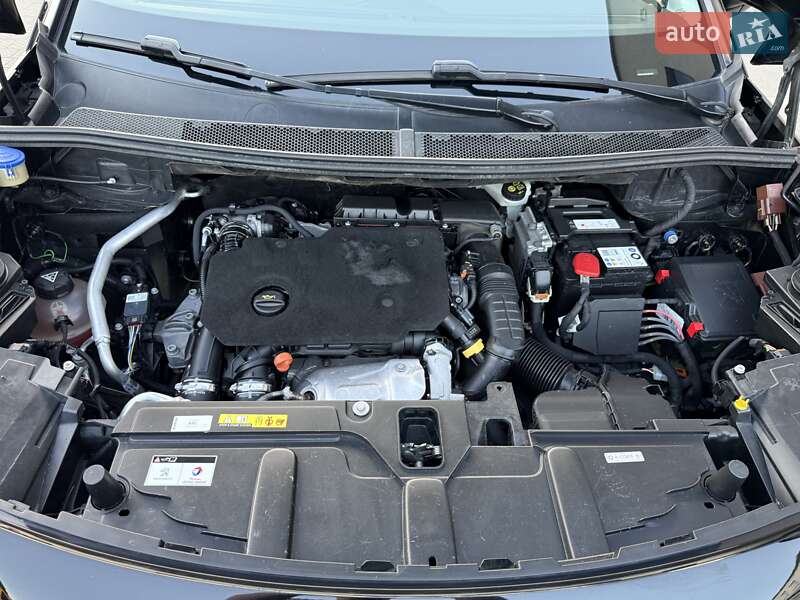 Позашляховик / Кросовер Peugeot 3008 2020 в Стрию