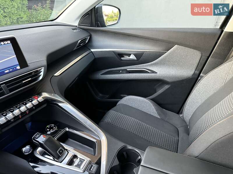 Позашляховик / Кросовер Peugeot 3008 2020 в Стрию