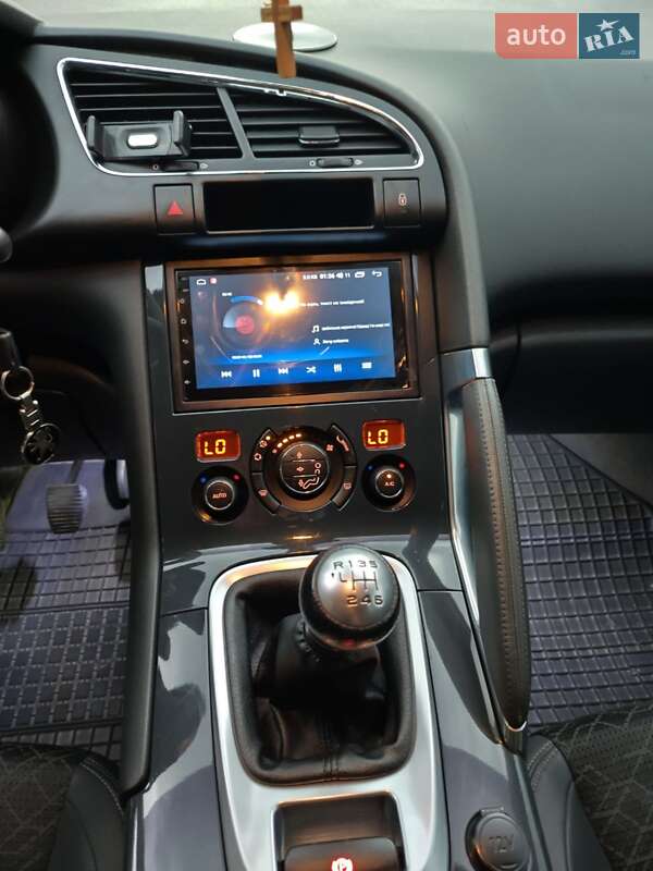 Позашляховик / Кросовер Peugeot 3008 2010 в Сколе
