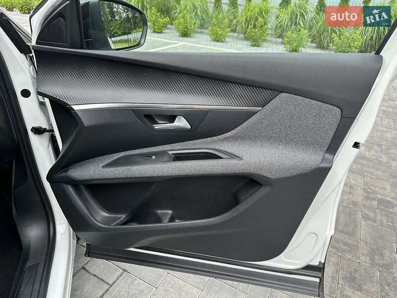 Позашляховик / Кросовер Peugeot 3008 2019 в Лопатині