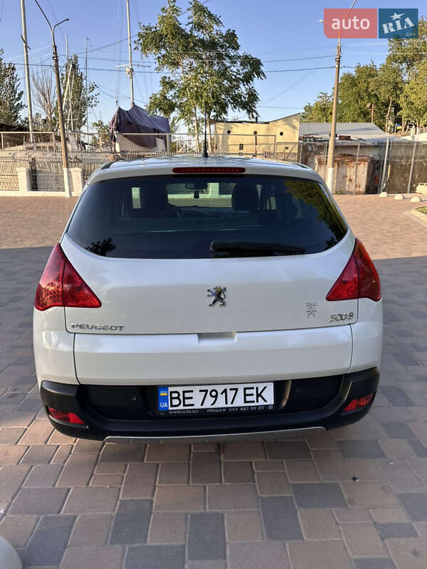 Позашляховик / Кросовер Peugeot 3008 2012 в Миколаєві