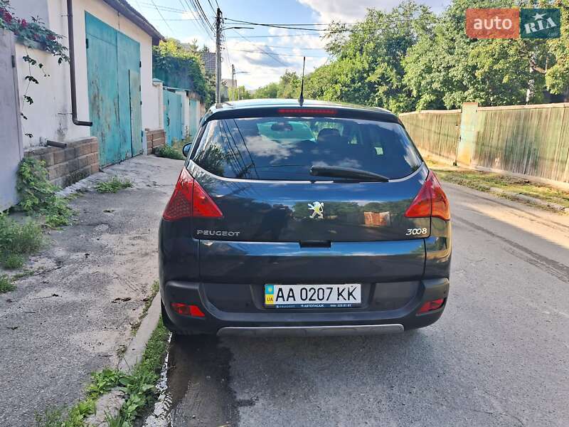 Внедорожник / Кроссовер Peugeot 3008 2012 в Киеве фото 4 Внедорожник / Кроссовер Peugeot 3008 2012 в Киеве