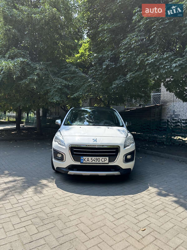 Позашляховик / Кросовер Peugeot 3008 2015 в Запоріжжі