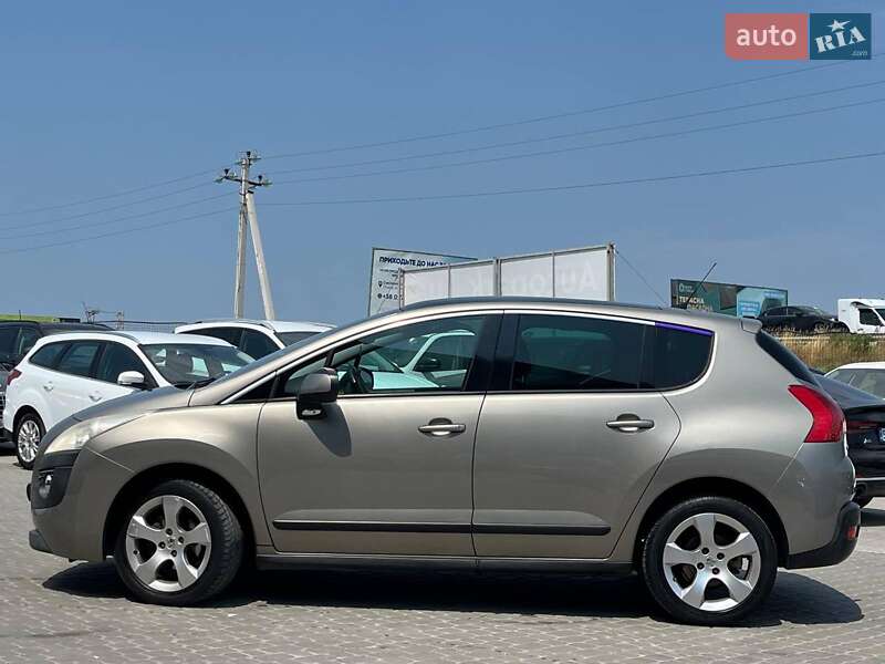 Позашляховик / Кросовер Peugeot 3008 2009 в Львові