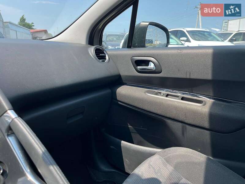 Позашляховик / Кросовер Peugeot 3008 2009 в Львові