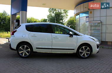 Позашляховик / Кросовер Peugeot 3008 2015 в 