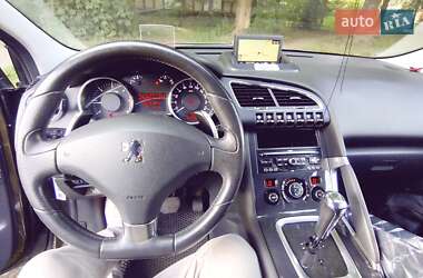Позашляховик / Кросовер Peugeot 3008 2010 в 