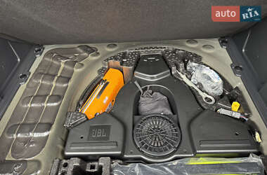 Позашляховик / Кросовер Peugeot 3008 2012 в 