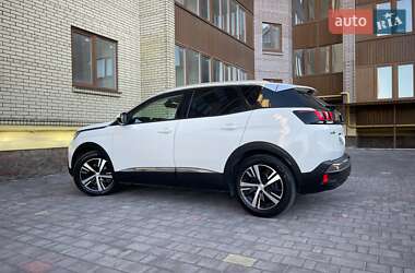Внедорожник / Кроссовер Peugeot 3008 2020 в 