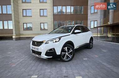 Внедорожник / Кроссовер Peugeot 3008 2020 в 