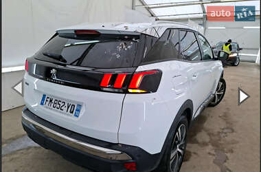Внедорожник / Кроссовер Peugeot 3008 2020 в 