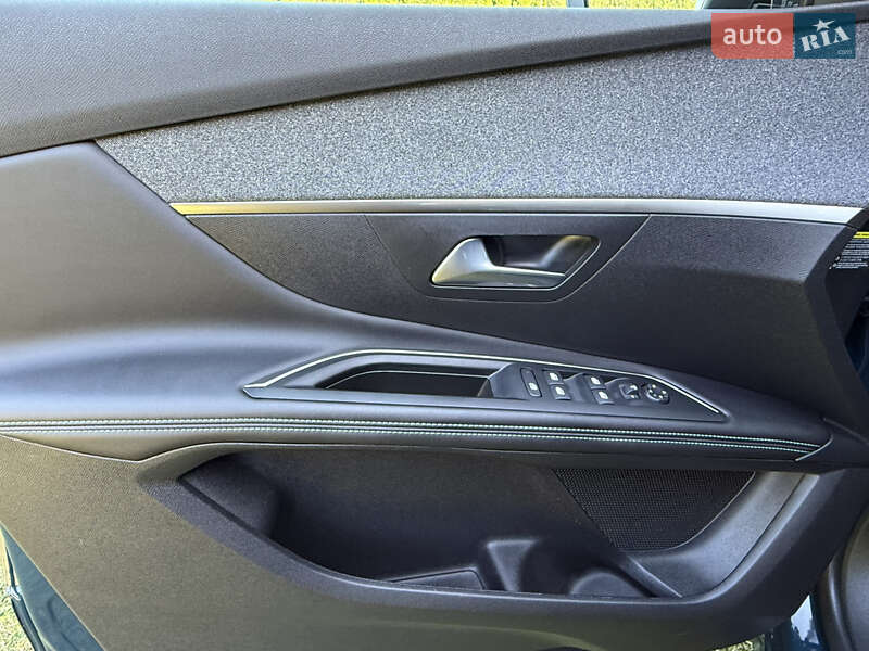 Позашляховик / Кросовер Peugeot 3008 2022 в Трускавці