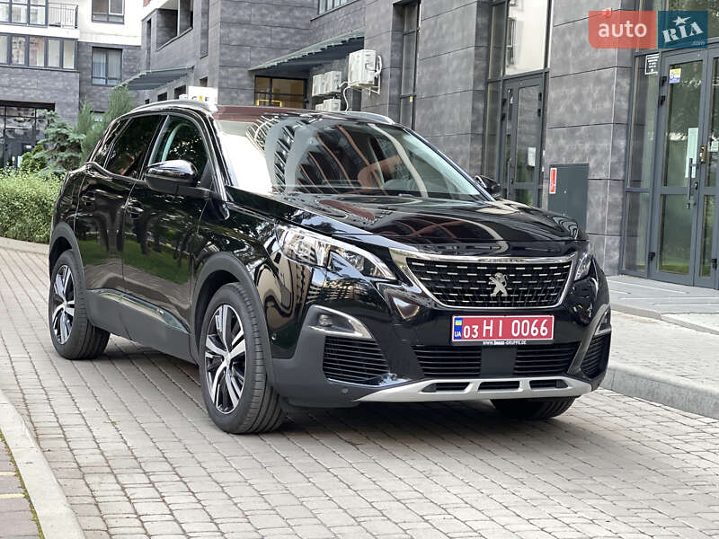 Позашляховик / Кросовер Peugeot 3008 2020 в 