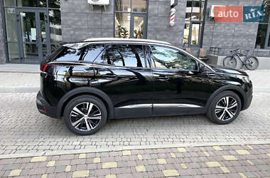 Позашляховик / Кросовер Peugeot 3008 2020 в 