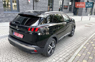Позашляховик / Кросовер Peugeot 3008 2020 в 