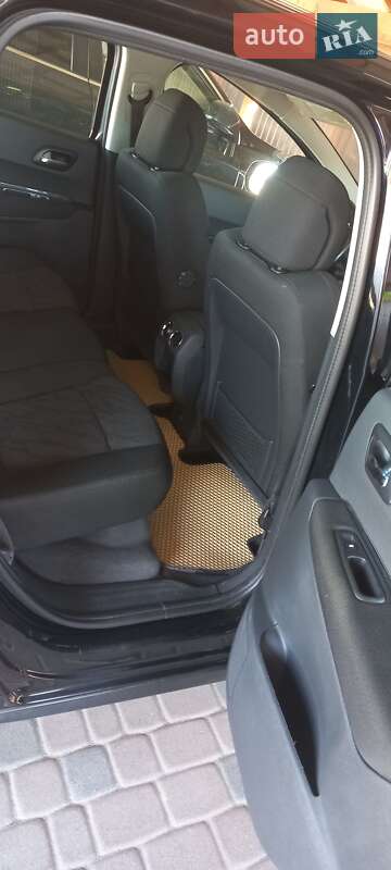 Внедорожник / Кроссовер Peugeot 3008 2010 в Староконстантинове